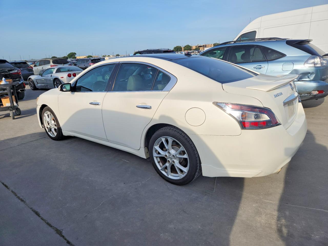 2012 Nissan Maxima 3.5 S Белый vin: 1N4AA5APXCC863732
