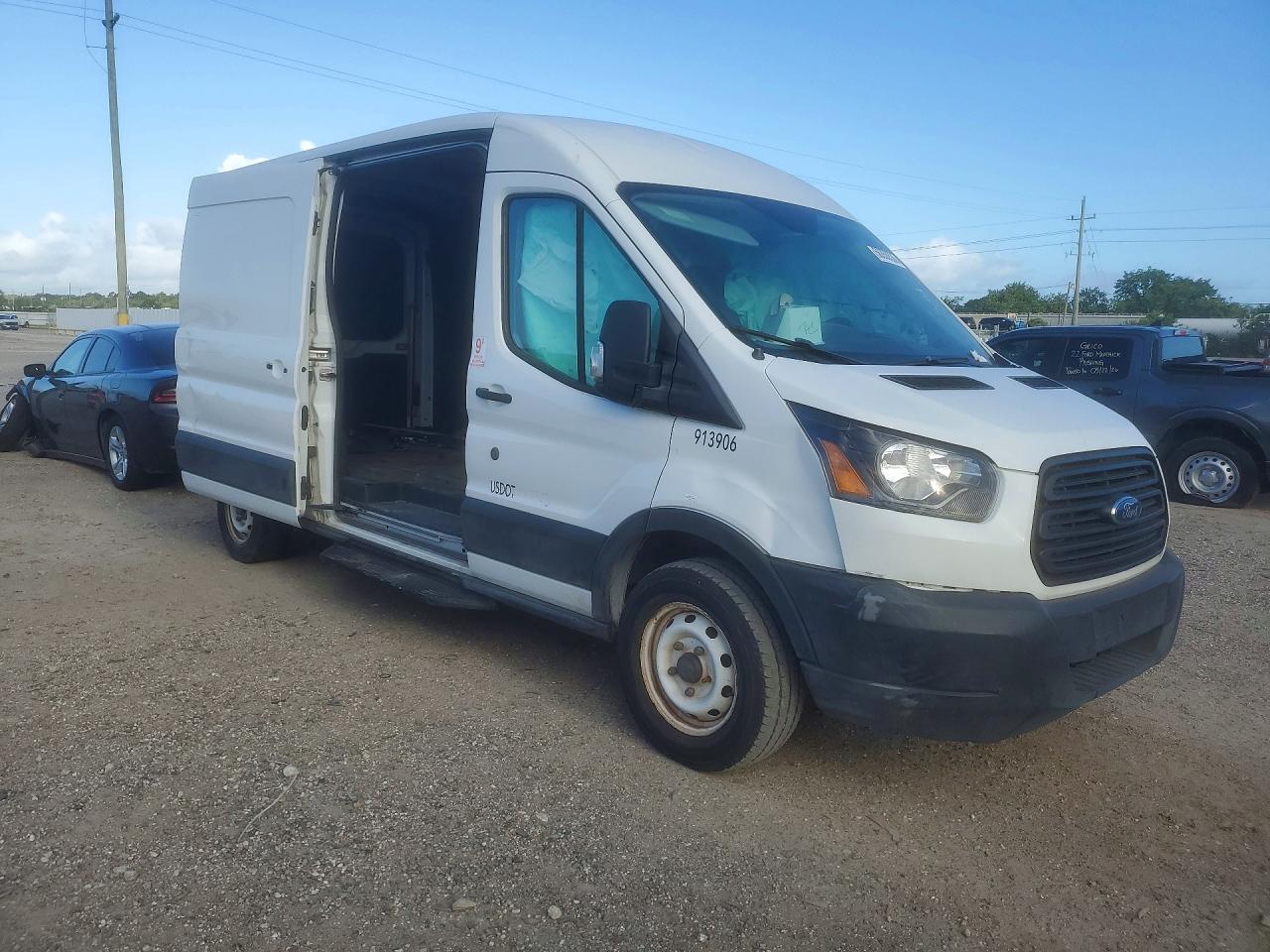 2019 Ford Transit T-150 White vin: 1FTYE2CM7KKB36342