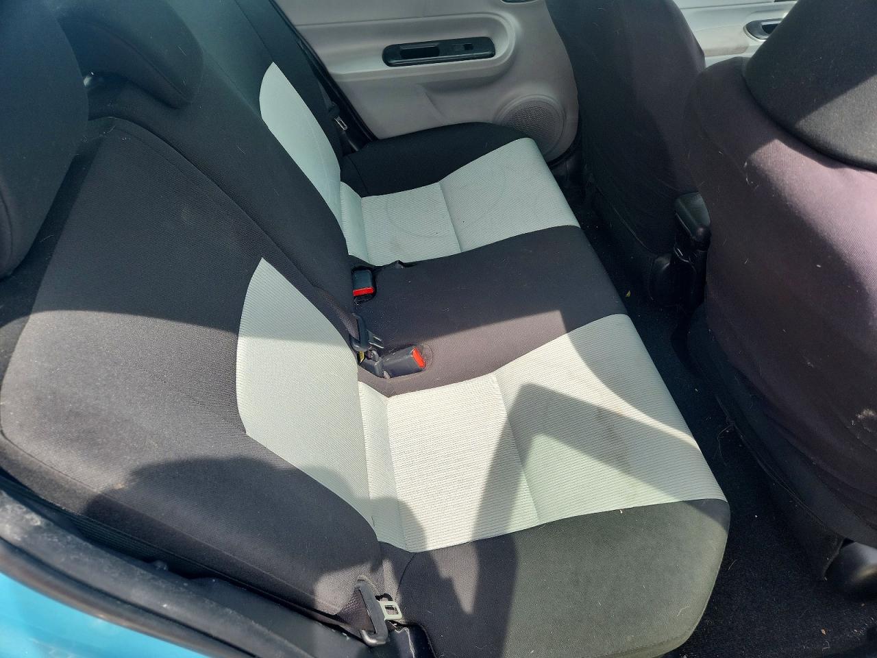2014 Toyota Prius C Two Turquoise vin: JTDKDTB38E1067128