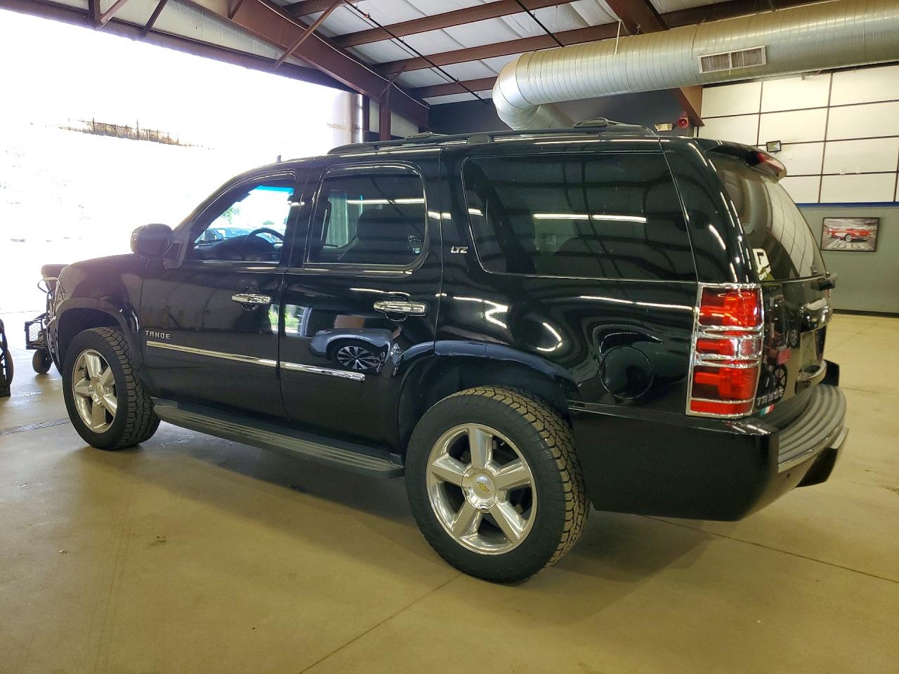 2013 Chevrolet Tahoe K1500 Ltz Черный vin: 1GNSKCE06DR377826