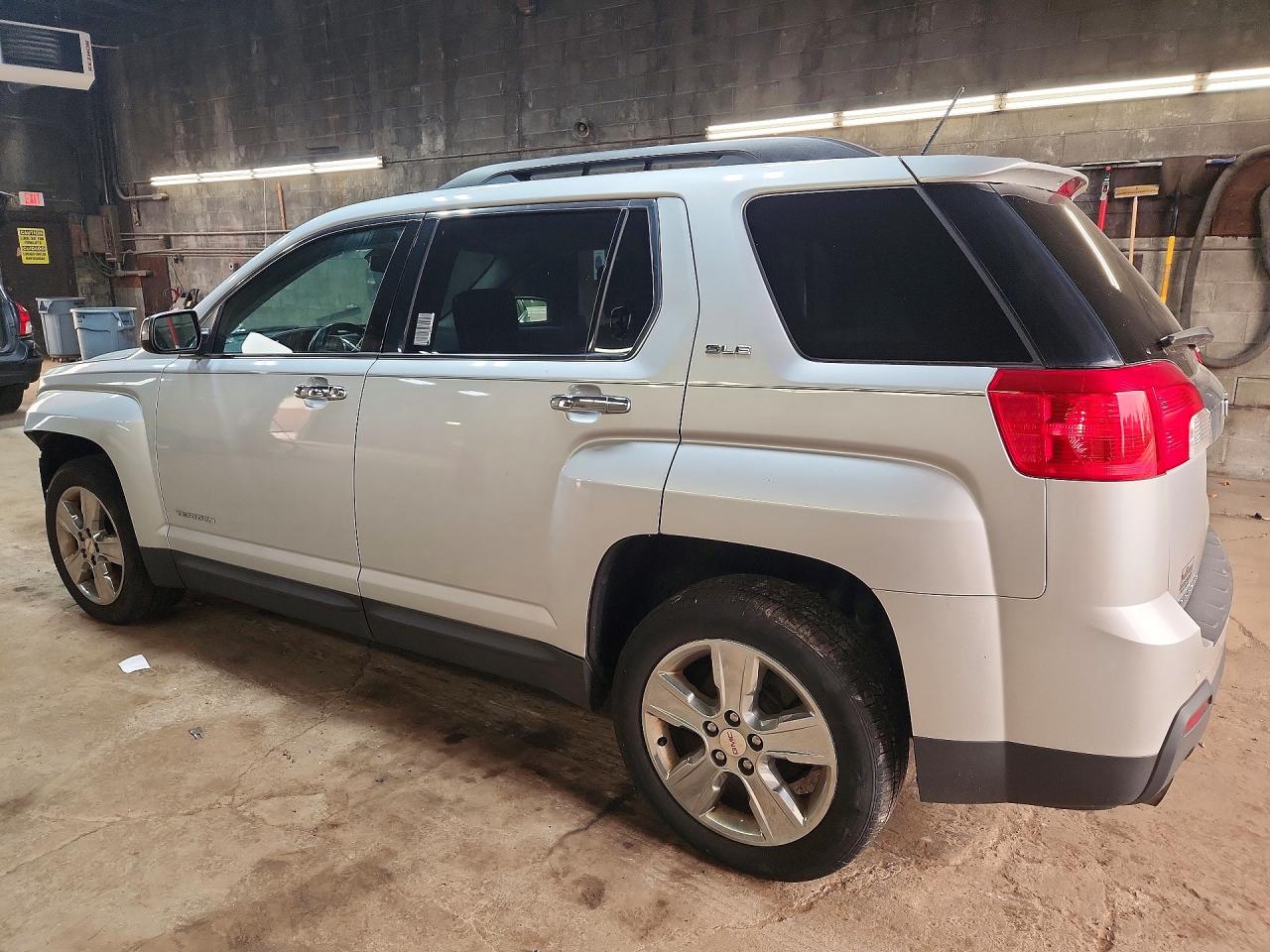 2015 Gmc Terrain Sle Silver vin: 2GKFLRE33F6217765