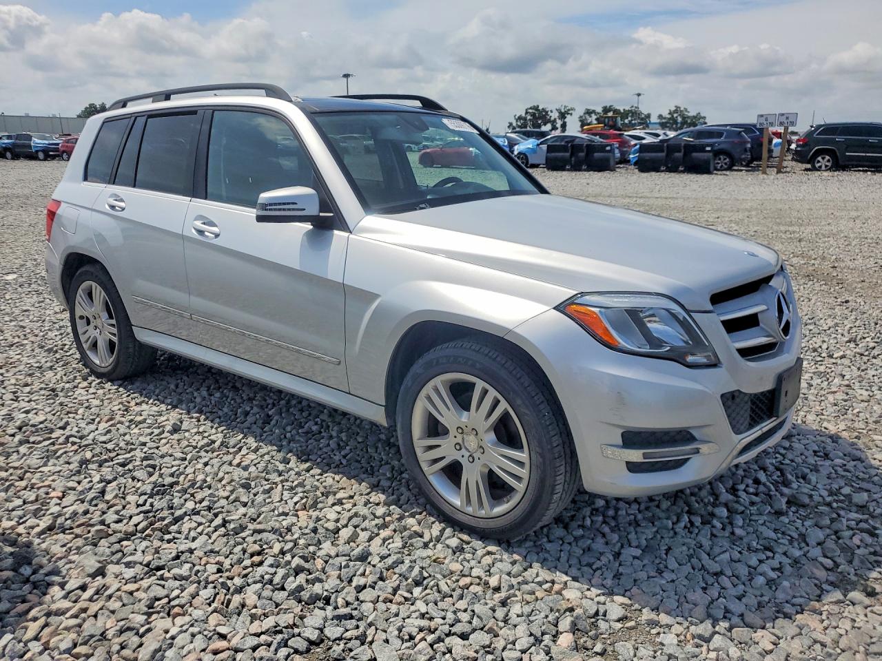 2014 Mercedes-benz Glk 350 Silver vin: WDCGG5HB0EG188721