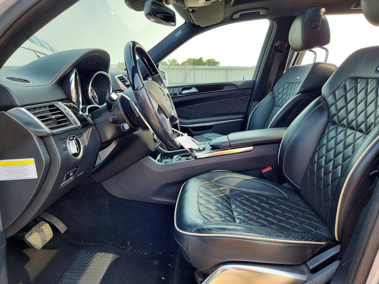 2014 Mercedes-benz Gl 550 4matic Silver vin: 4JGDF7DE1EA336820