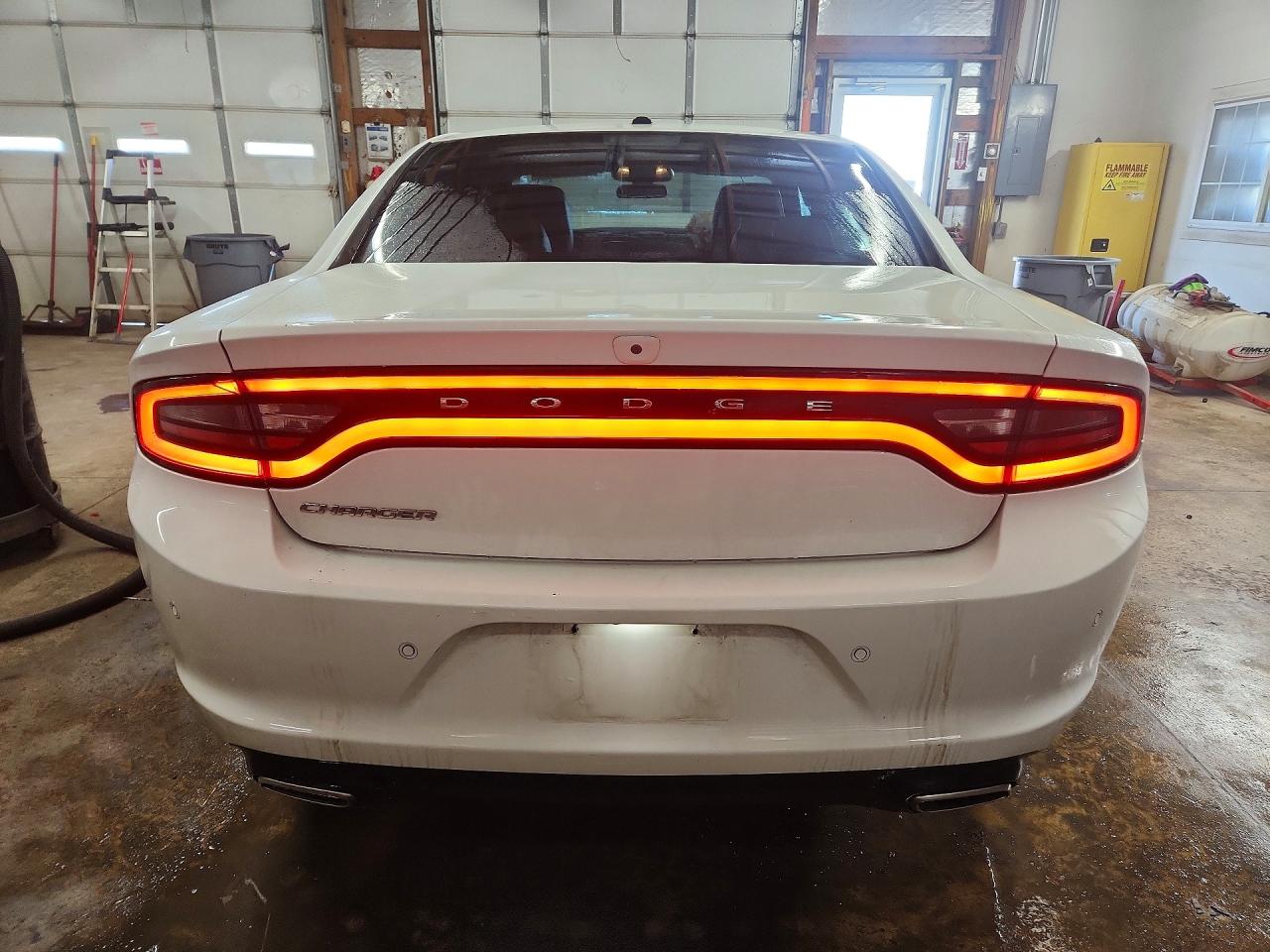 2019 Dodge Charger Sxt Белый vin: 2C3CDXBG3KH741945
