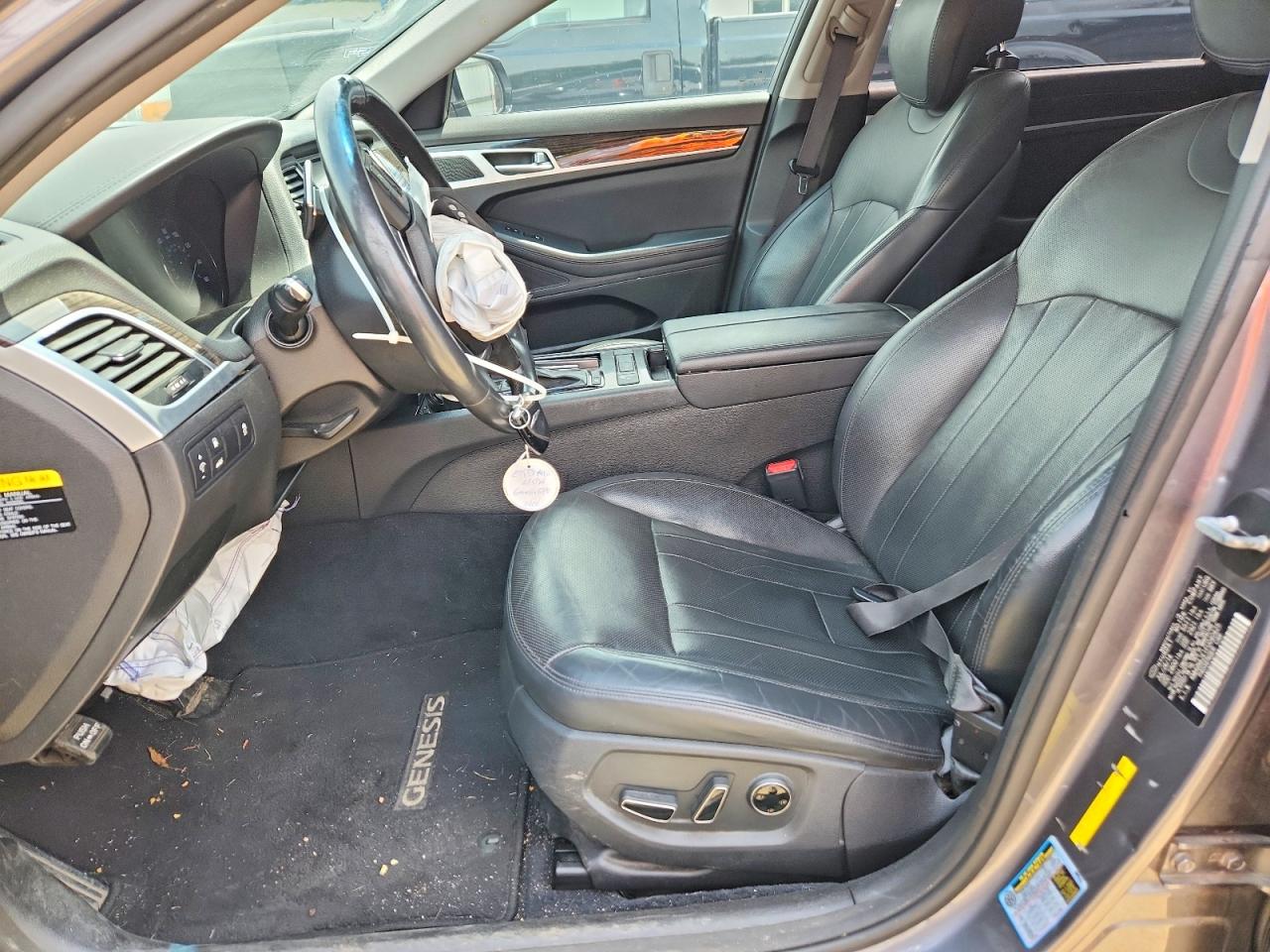 2015 Hyundai Genesis 3.8l Gray vin: KMHGN4JE1FU040425