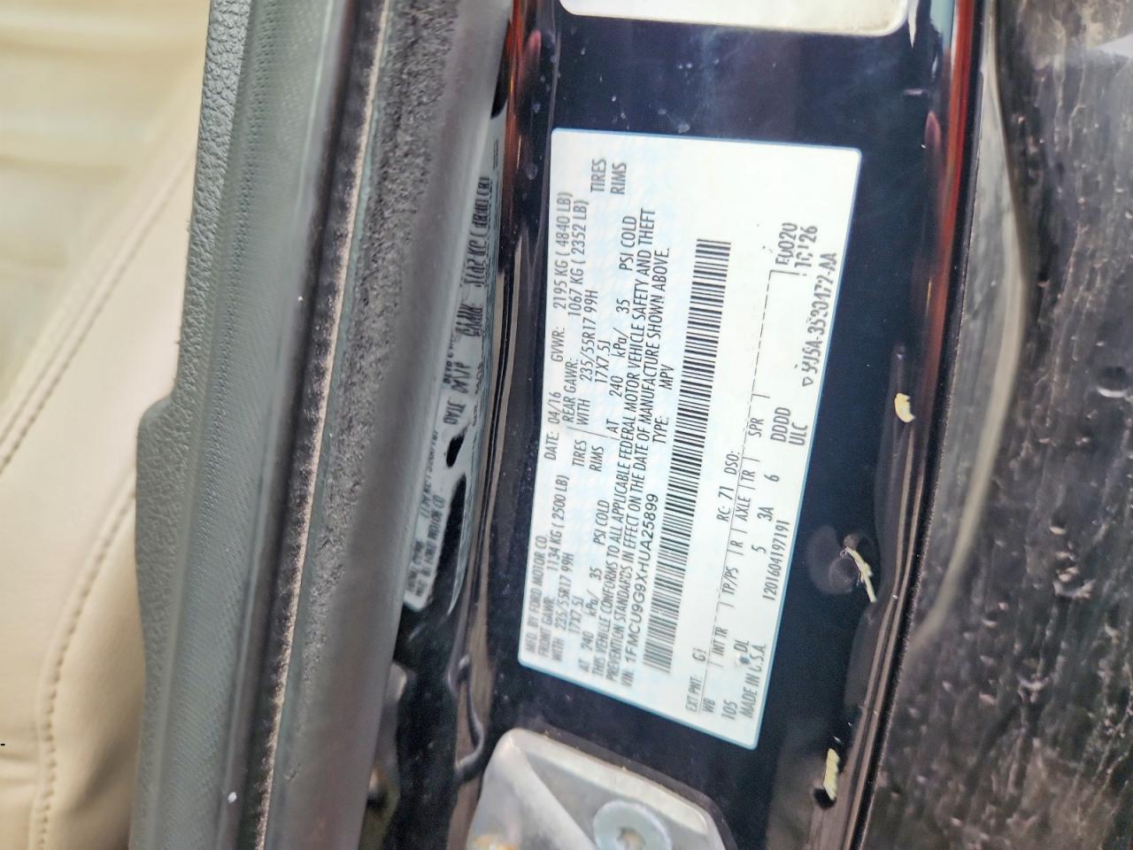 2017 Ford Escape Se Black vin: 1FMCU9G9XHUA25899