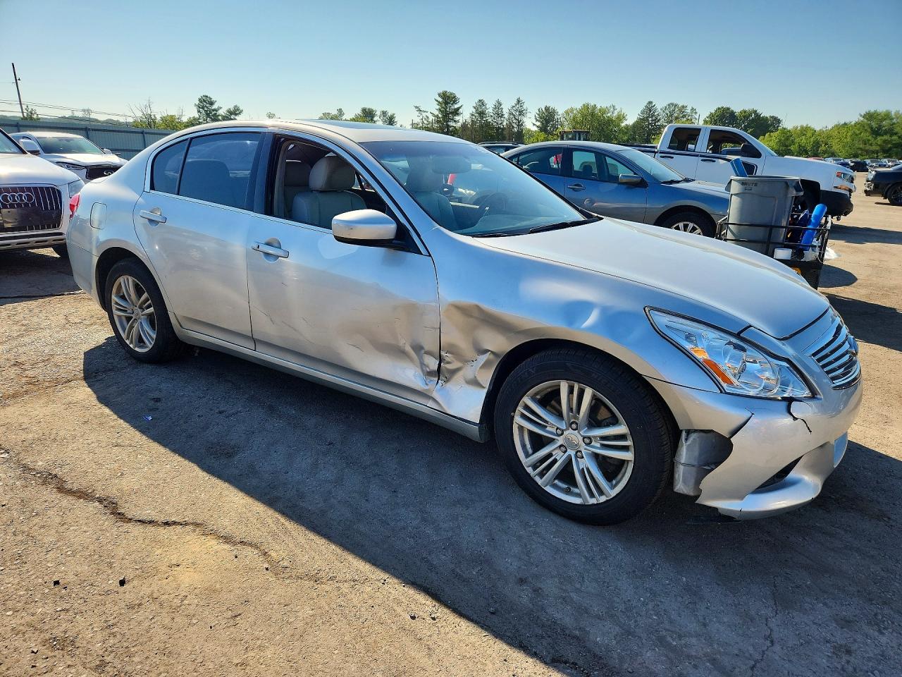 2010 Infiniti G37 Sedan X Silver vin: JN1CV6AR2AM452592
