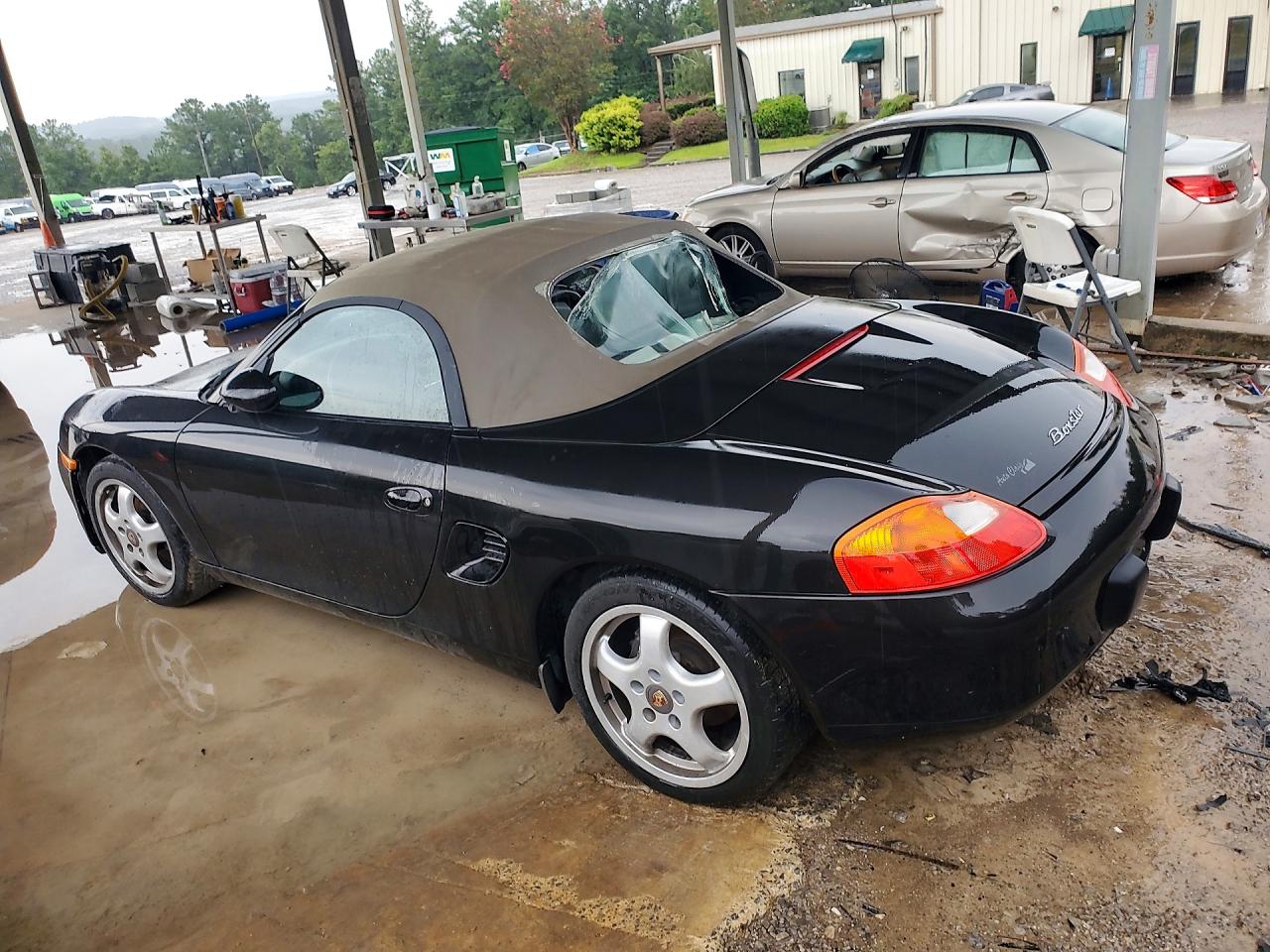 2000 Porsche Boxster Black vin: WP0CA2987YU627510