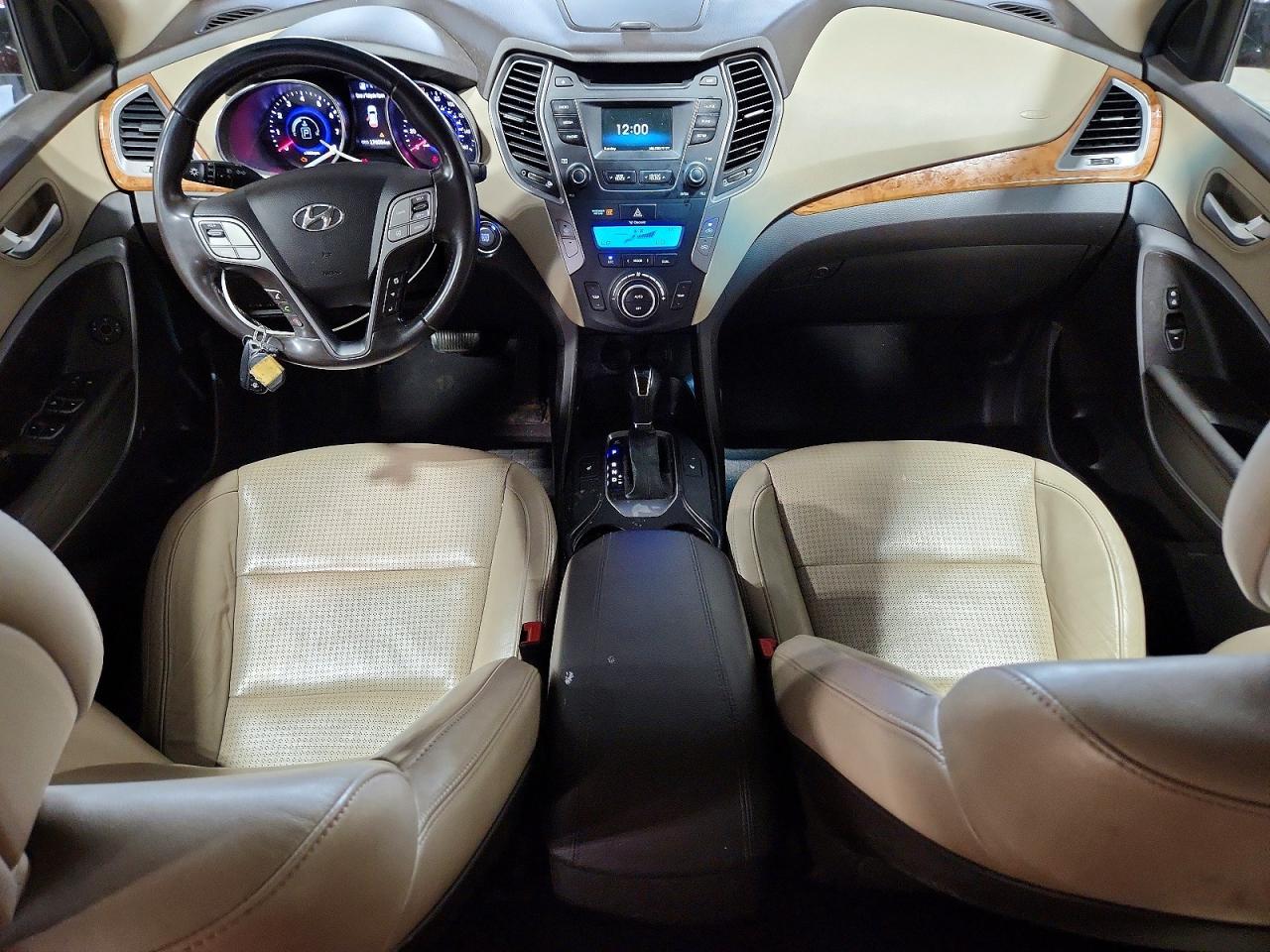 2013 Hyundai Santa Fe Sport 2.0t Silver vin: 5XYZUDLA8DG005261