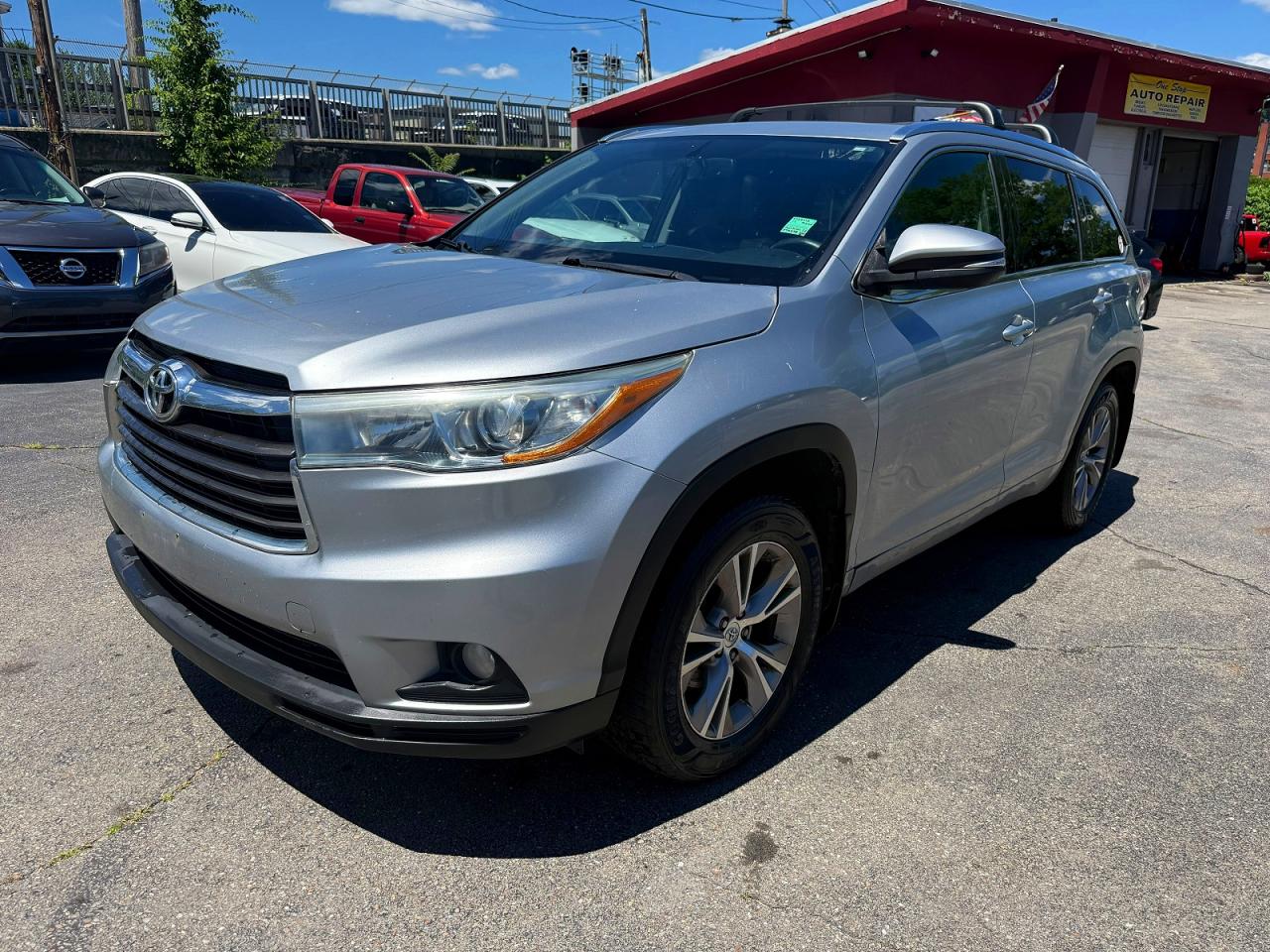 2015 Toyota Highlander Xle Silver vin: 5TDJKRFH3FS075698