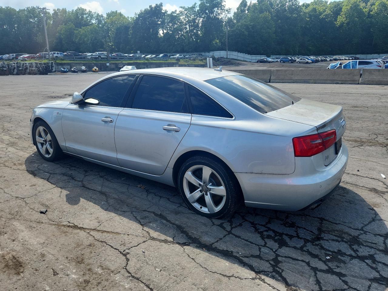2012 Audi A6 Premium Plus Silver vin: WAUGGAFC7CN061870