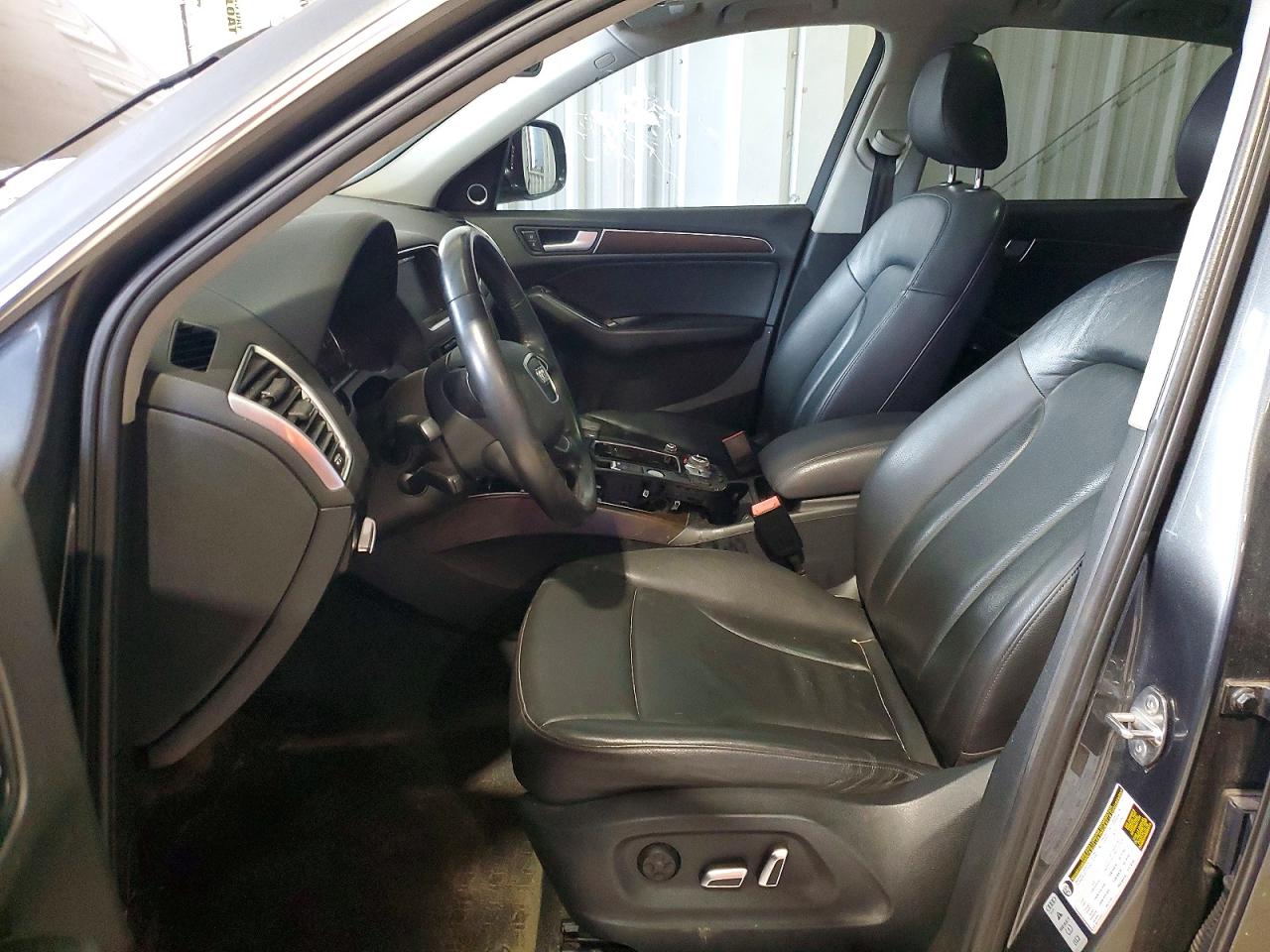 2015 Audi Q5 Premium Plus Gray vin: WA1LFAFP4FA068885