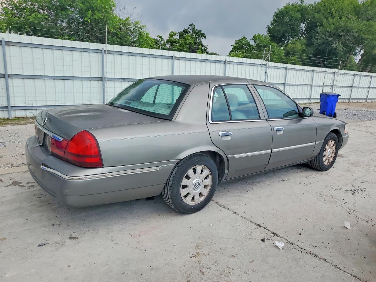 2003 Mercury Grand Marquis Ls Tan vin: 2MEFM75W63X669172