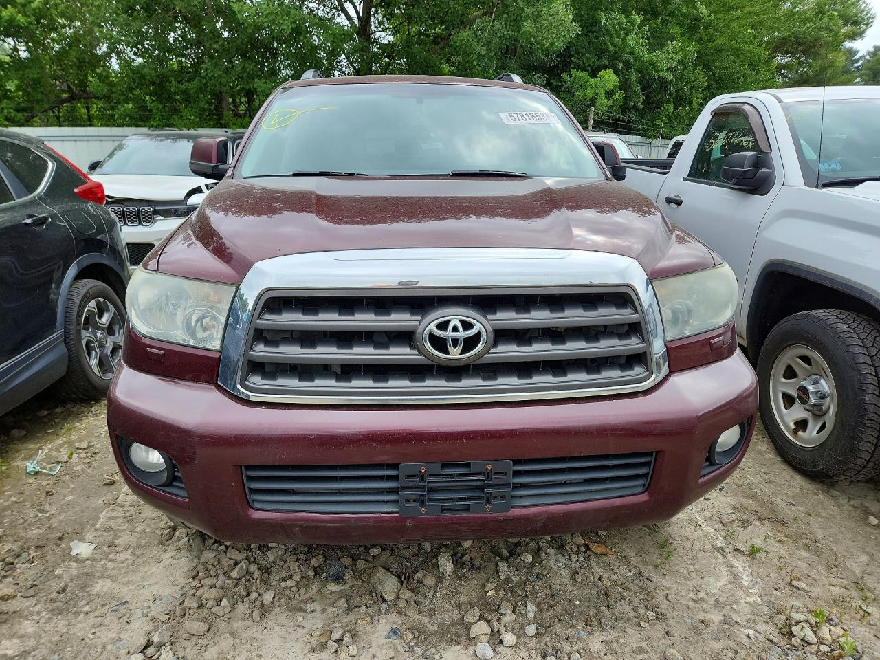 2011 Toyota Sequoia Sr5 Burgundy vin: 5TDBY5G1XBS050269