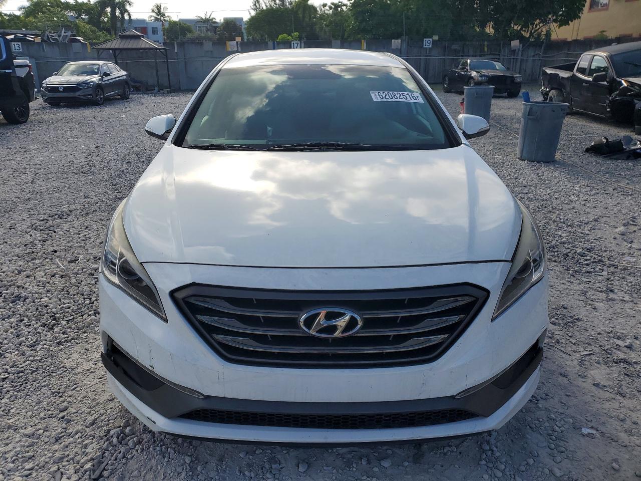 2015 Hyundai Sonata Sport Белый vin: 5NPE34AF6FH062828