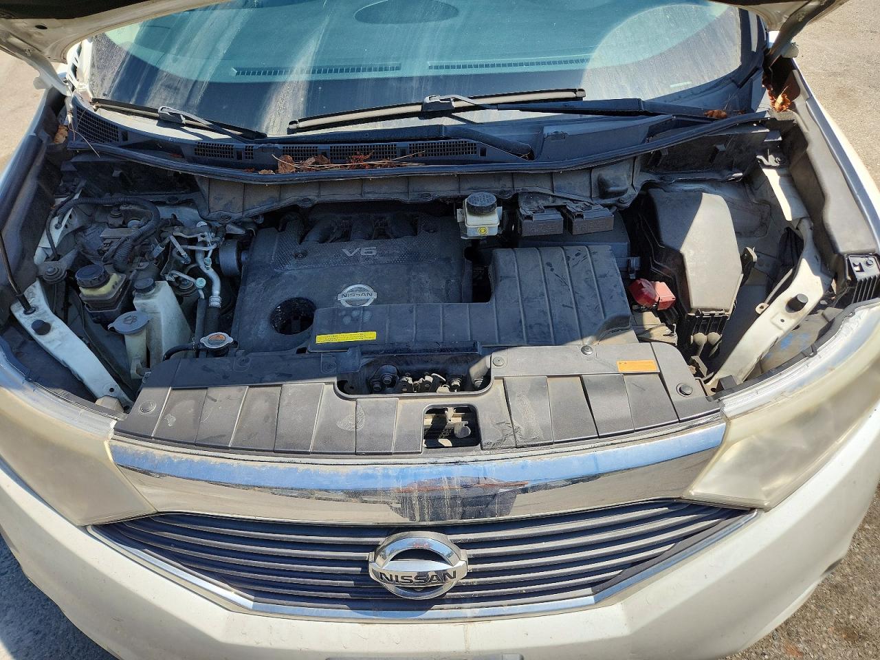 2014 Nissan Quest 3.5 Le White vin: JN8AE2KPXE9105180