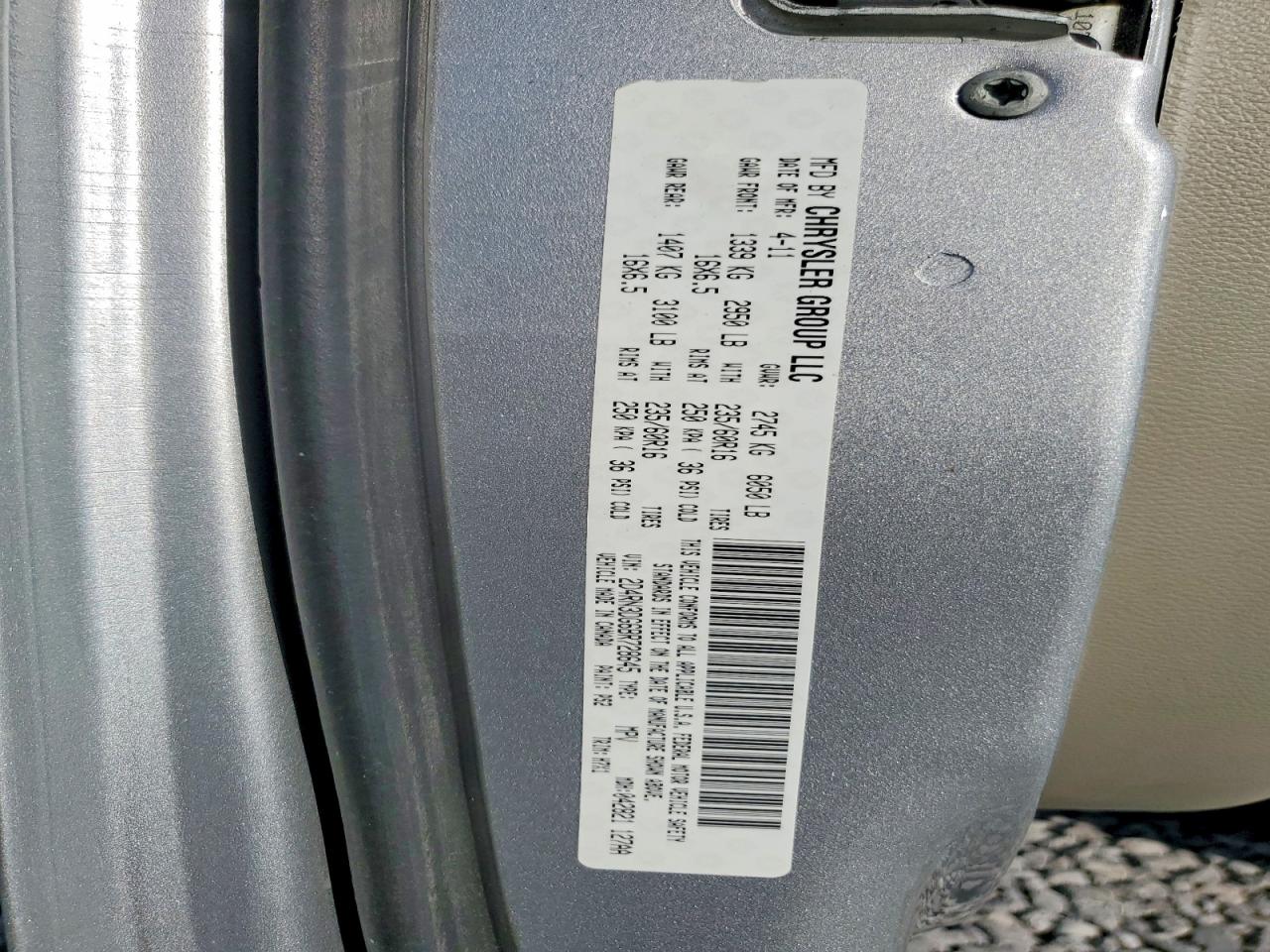 2011 Dodge Grand Caravan Mainstreet Silver vin: 2D4RN3DG6BR728645