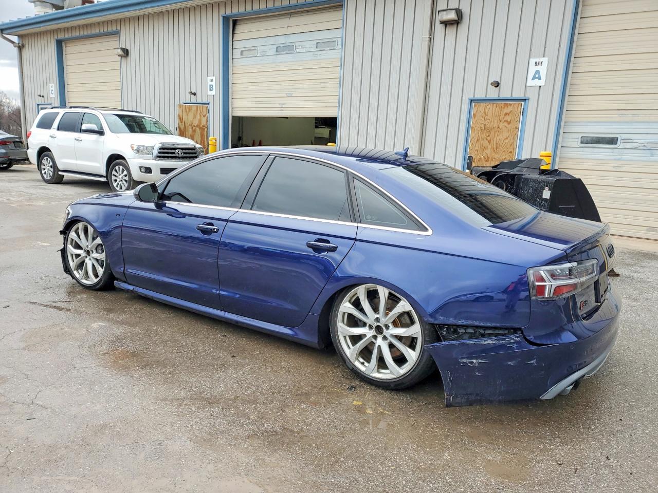 2013 Audi S6 Blue vin: WAUF2AFC4DN089105