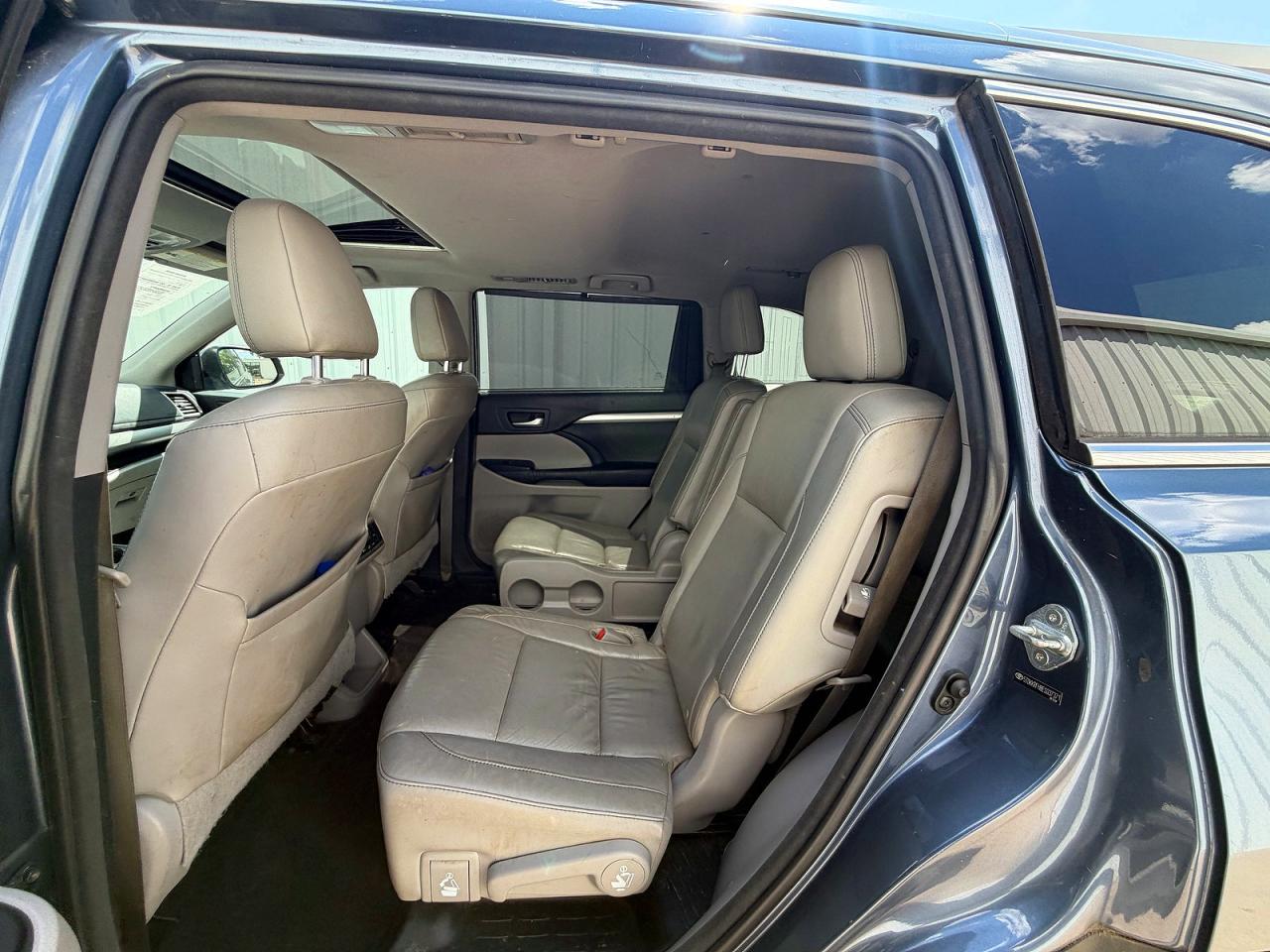 2014 Toyota Highlander Xle Blue vin: 5TDKKRFH8ES037371