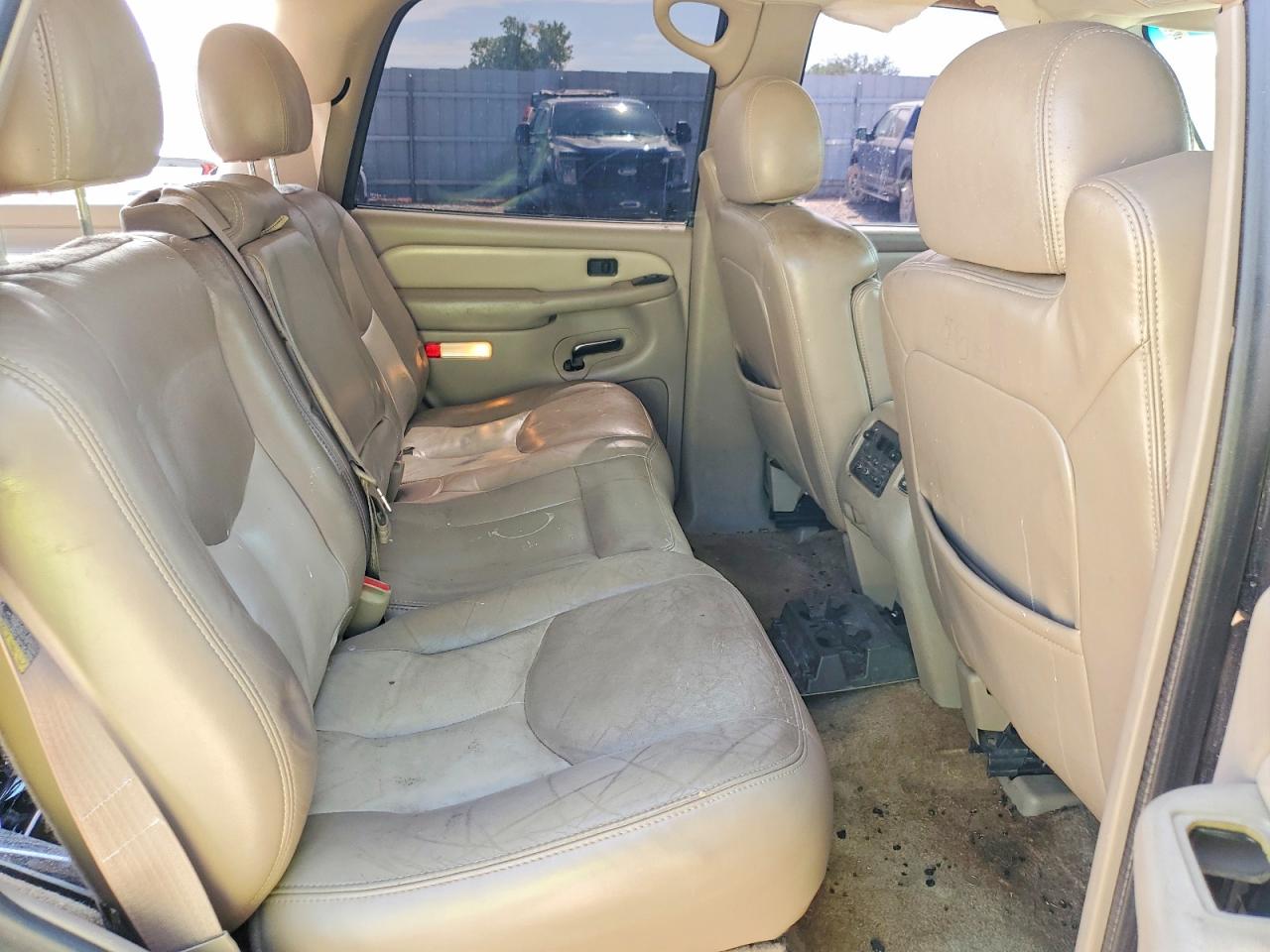 2003 Gmc Yukon Denali Black vin: 1GKEK63U63J165555