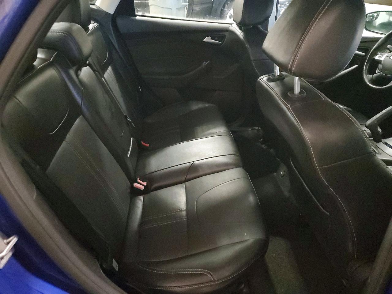 2014 Ford Focus Se Blue vin: 1FADP3F21EL324822
