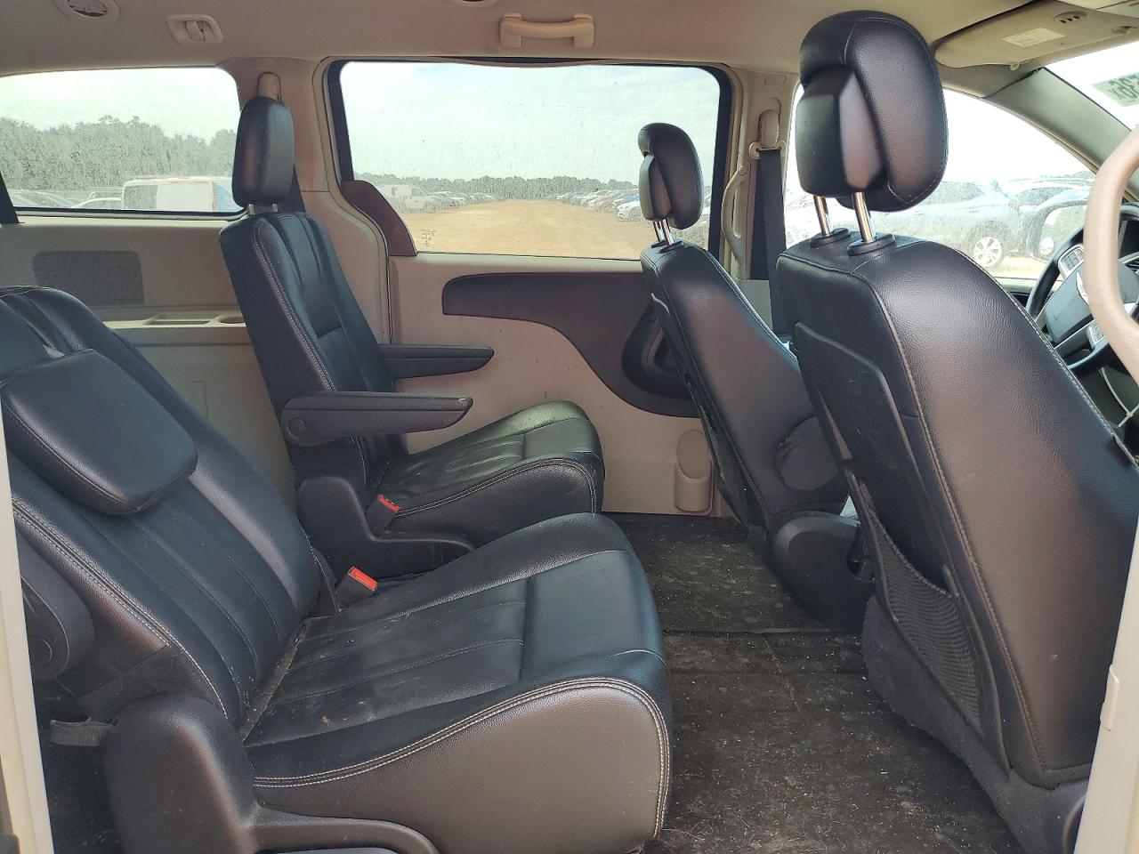 2014 Chrysler Town & Country Touring Gray vin: 2C4RC1BGXER444210