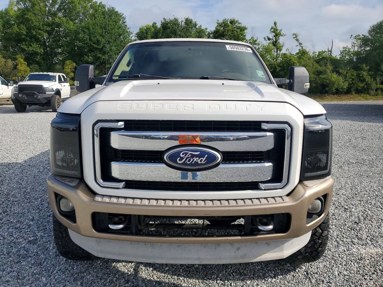 2011 Ford F250 Super Duty White vin: 1FT7W2BT9BEA12976