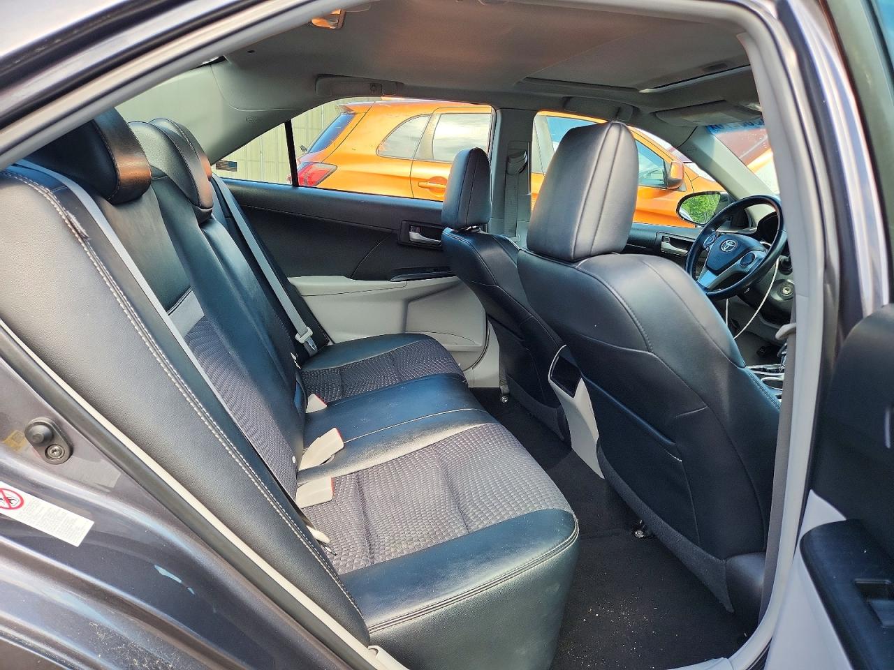 2014 Toyota Camry Le Gray vin: 4T4BF1FK4ER338279