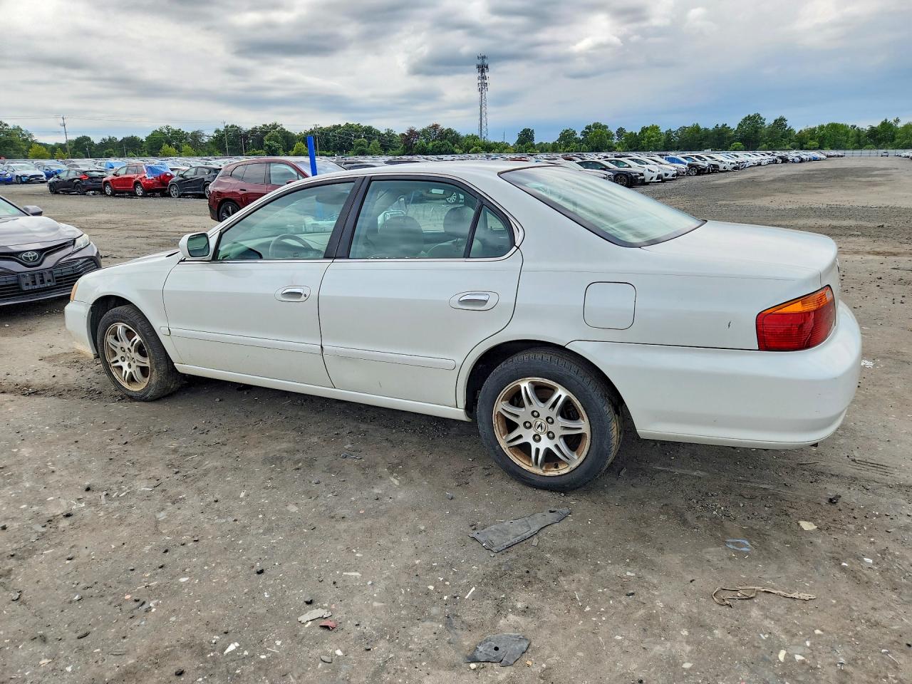 2001 Acura 3.2tl White vin: 19UUA56691A027895