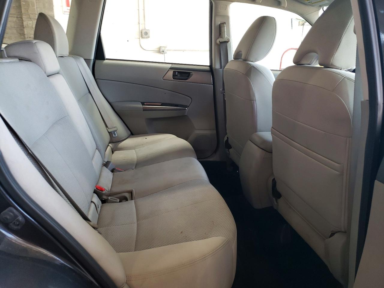 2012 Subaru Forester 2.5x Blue vin: JF2SHBBCXCH400725