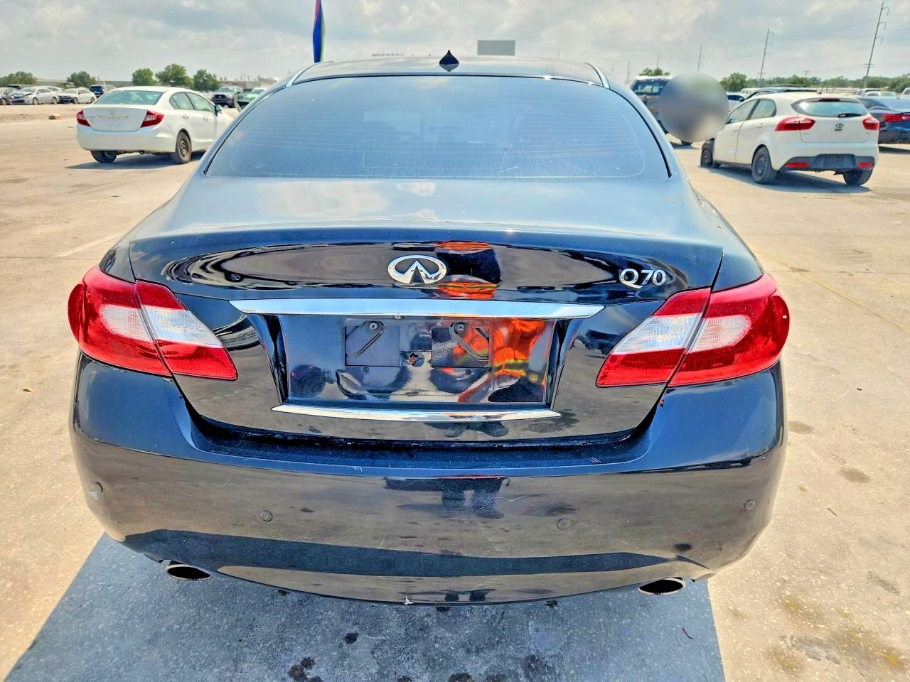 2014 Infiniti Q70 3.7 Black vin: JN1BY1AP5EM260092