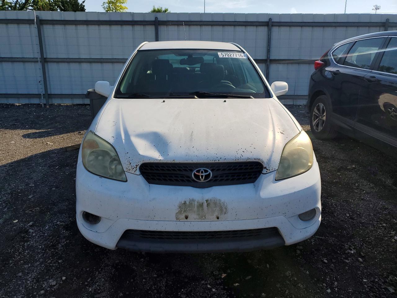 2006 Toyota Corolla Matrix Xr White vin: 2T1KR32E36C590444