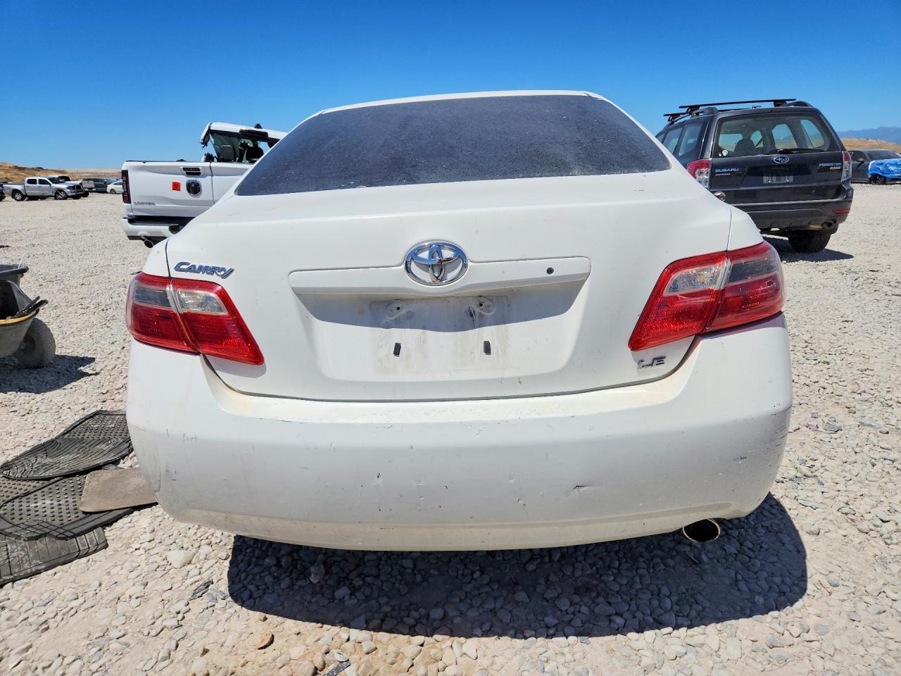 2007 Toyota Camry Le Белый vin: 4T1BE46K67U716359