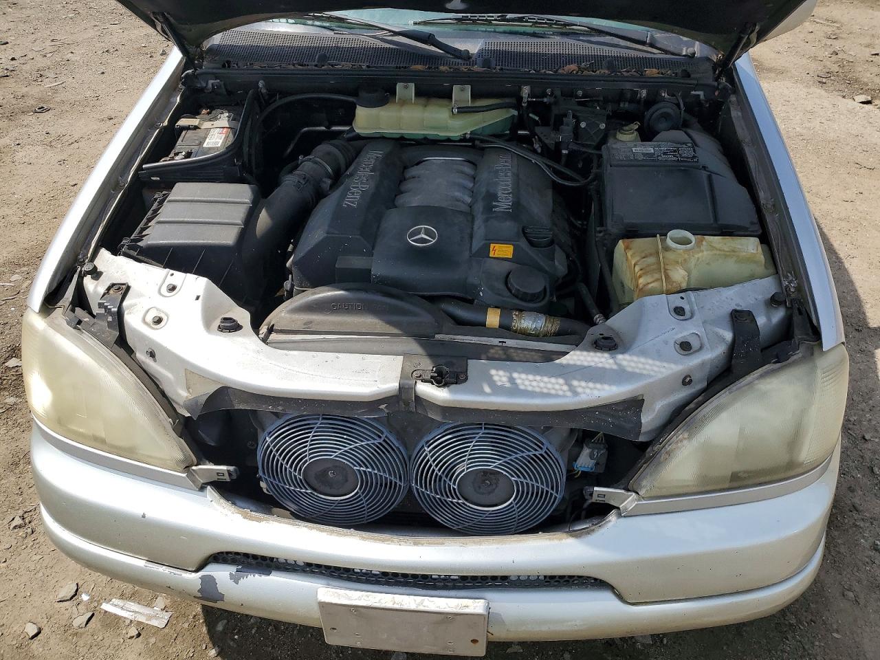 2000 Mercedes-benz Ml430 Silver vin: 4JGAB72E8YA189188