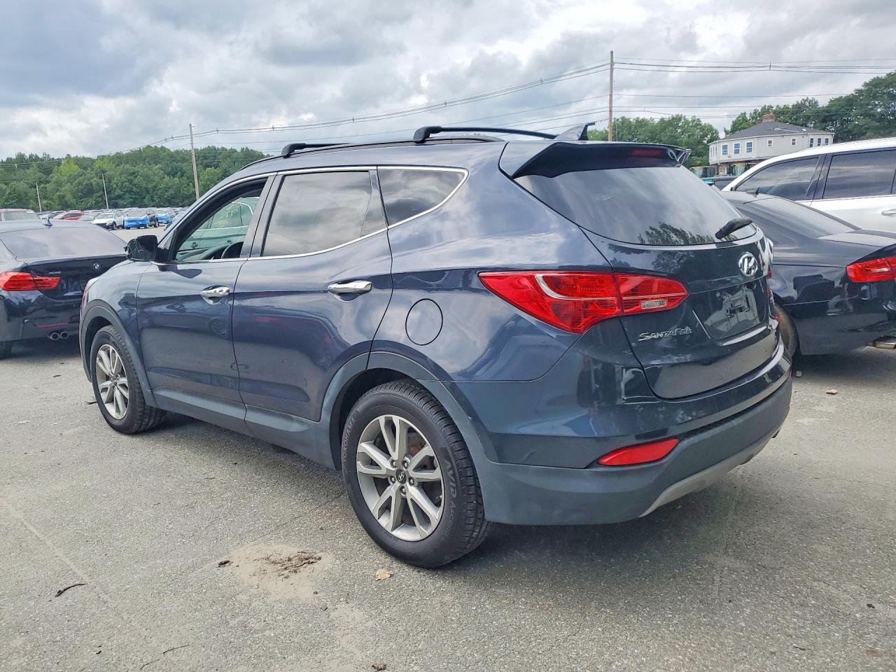 2015 Hyundai Santa Fe Sport 2.0t Blue vin: 5XYZUDLA8FG287629