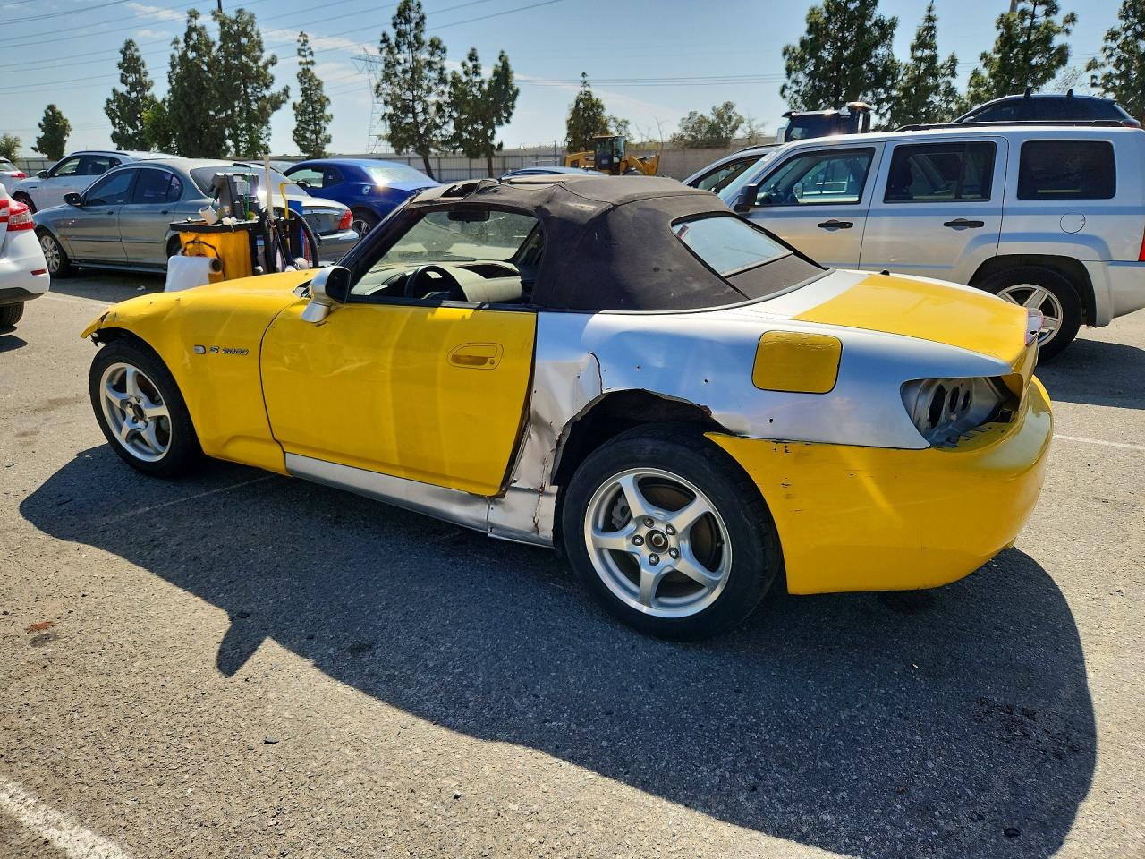 2005 Honda S2000 Yellow vin: JHMAP214X5S001857