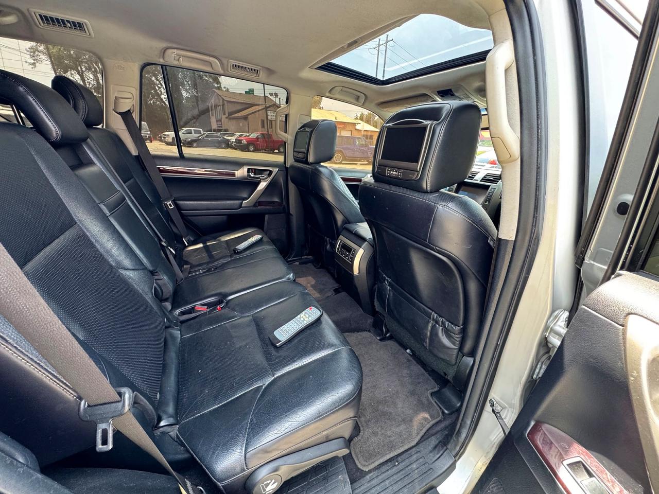 2014 Lexus Gx 460 Silver vin: JTJBM7FX7E5081239