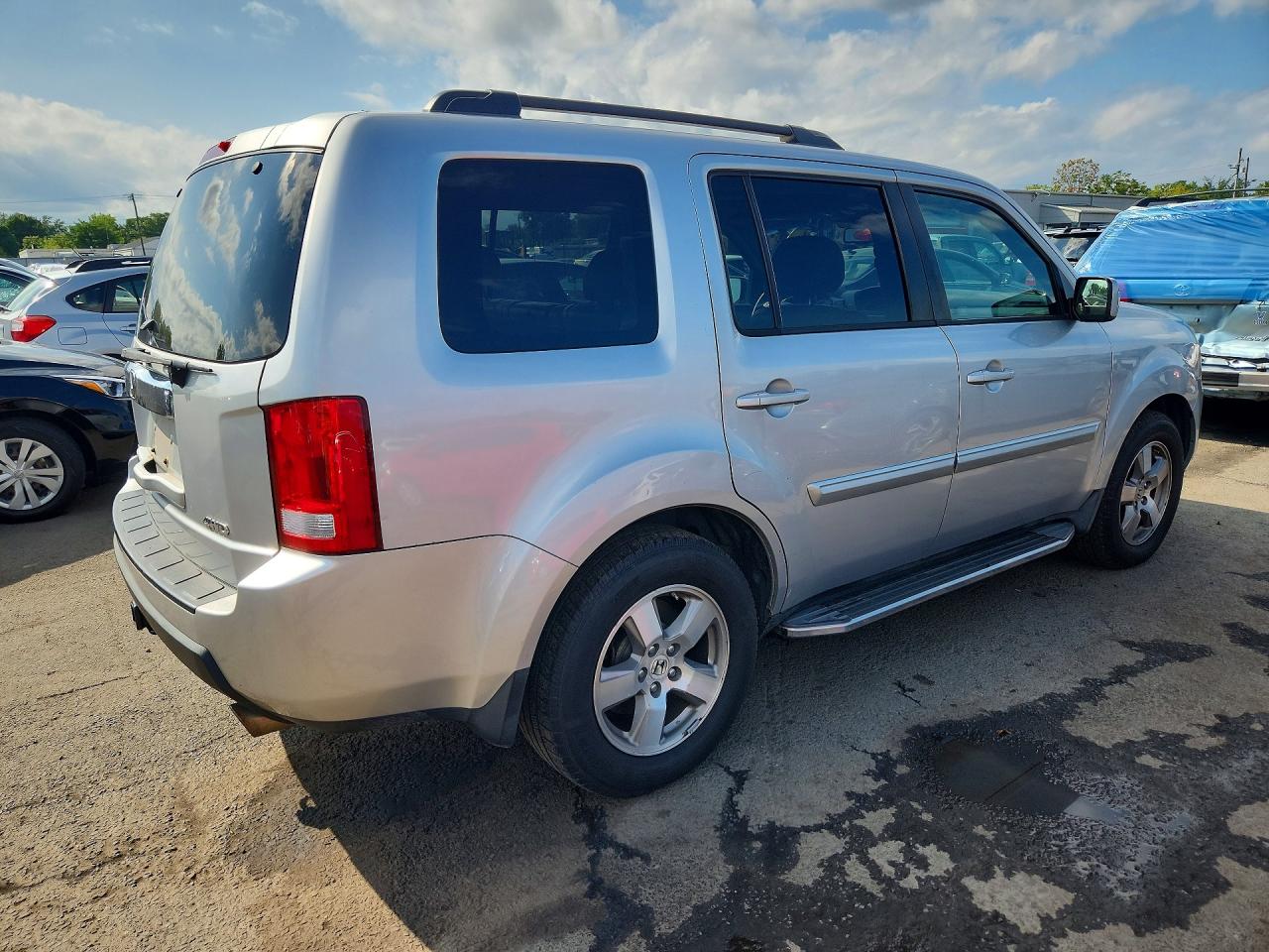 2010 Honda Pilot Exl Silver vin: 5FNYF4H68AB029024