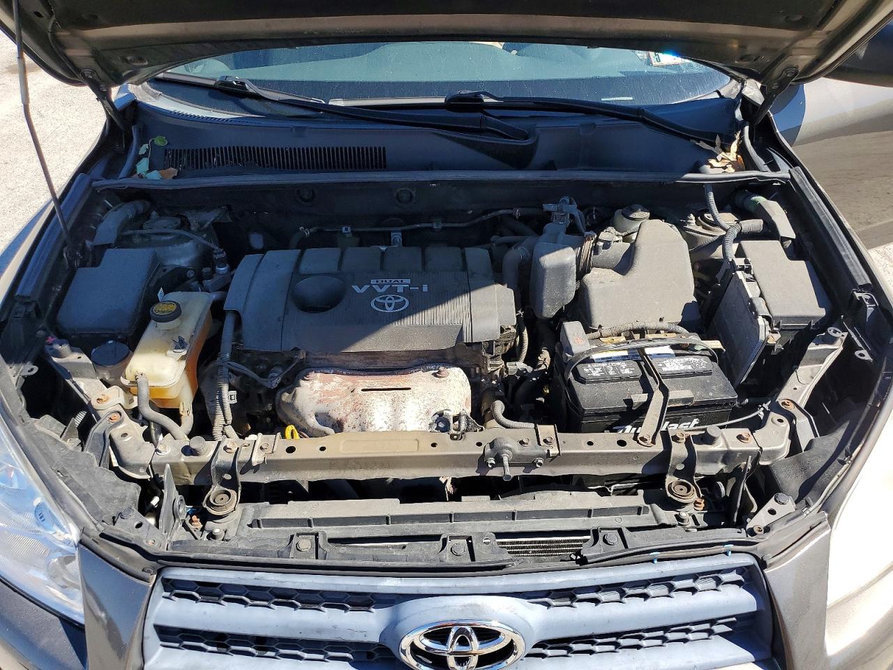 2011 Toyota Rav4 Base Brown vin: 2T3BF4DV9BW086993
