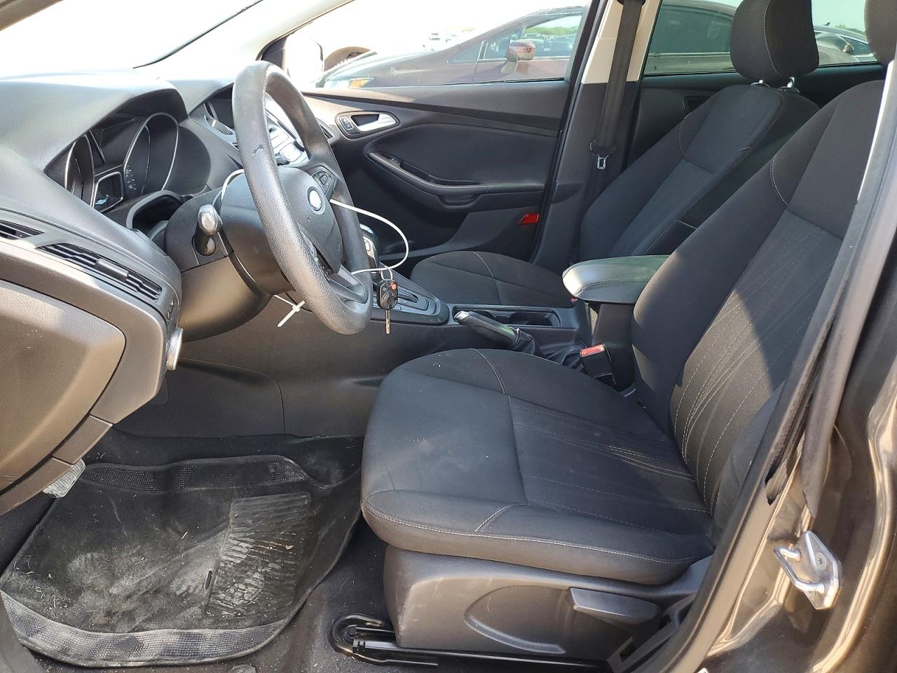 2015 Ford Focus Se Gray vin: 1FADP3F24FL348016