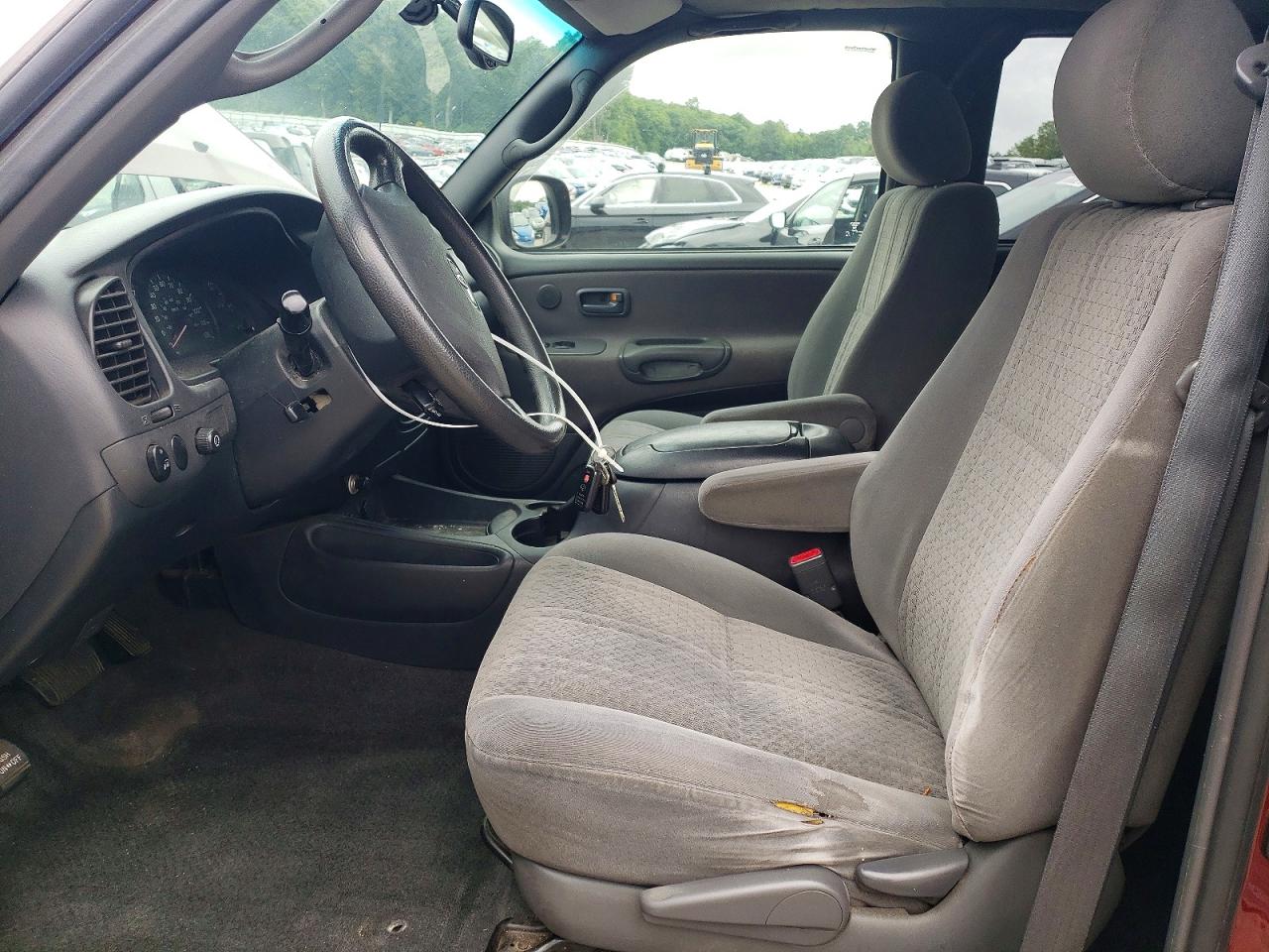 2005 Toyota Tundra Access Cab Sr5 Red vin: 5TBBT44165S461825
