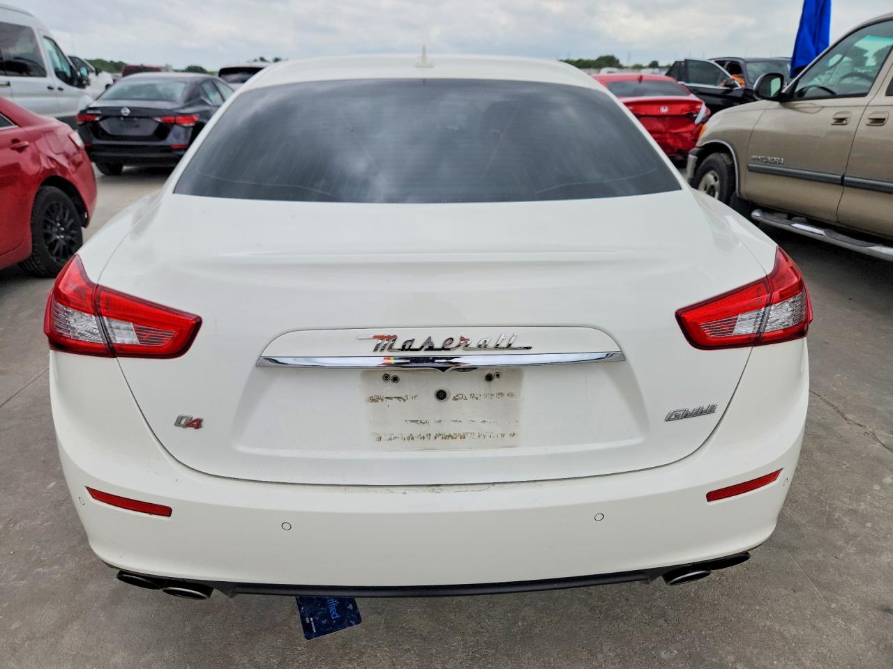 2014 Maserati Ghibli S White vin: ZAM57RTA3E1113173
