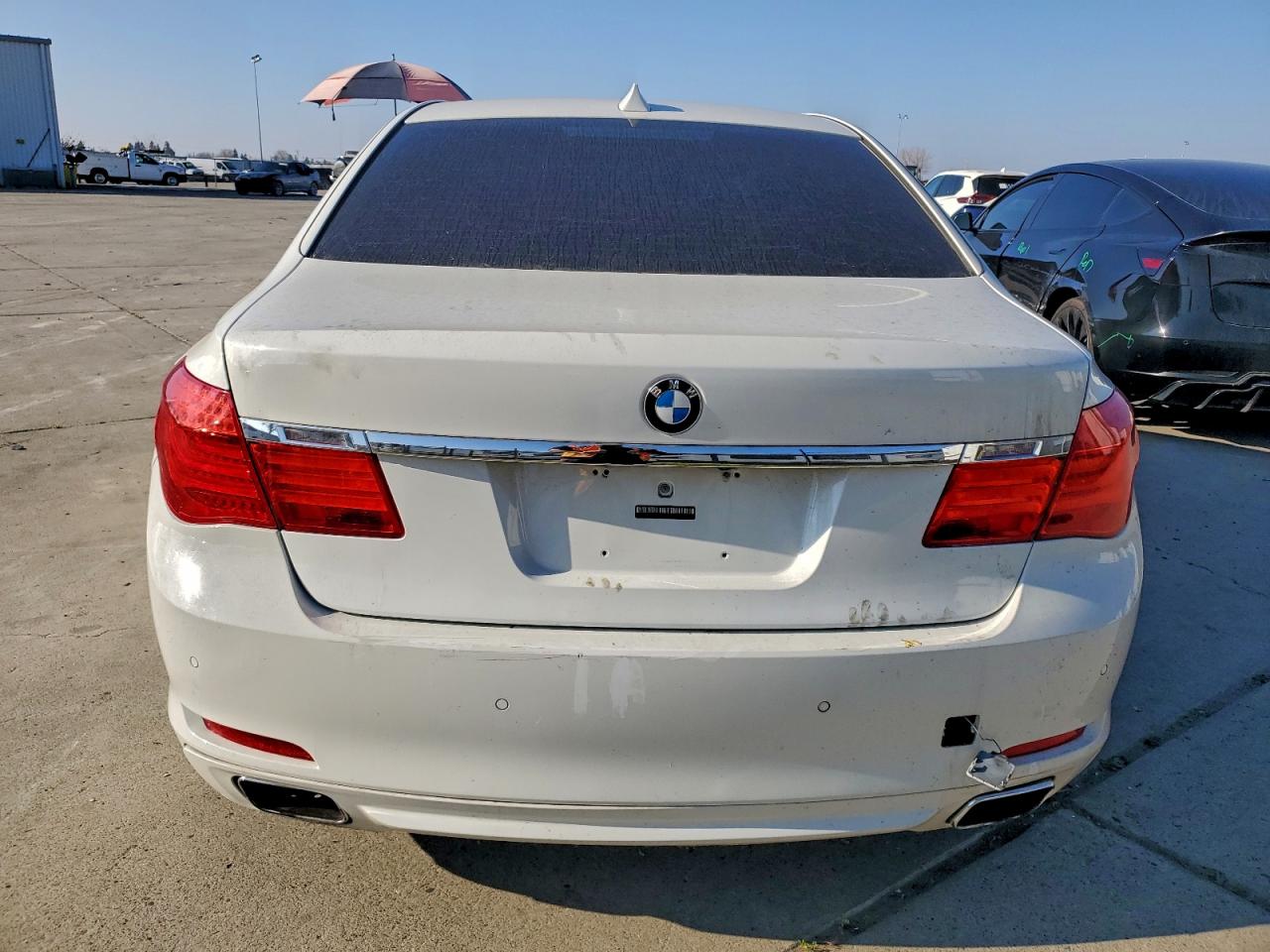 2011 Bmw 750 Li White vin: WBAKX8C52BC198217