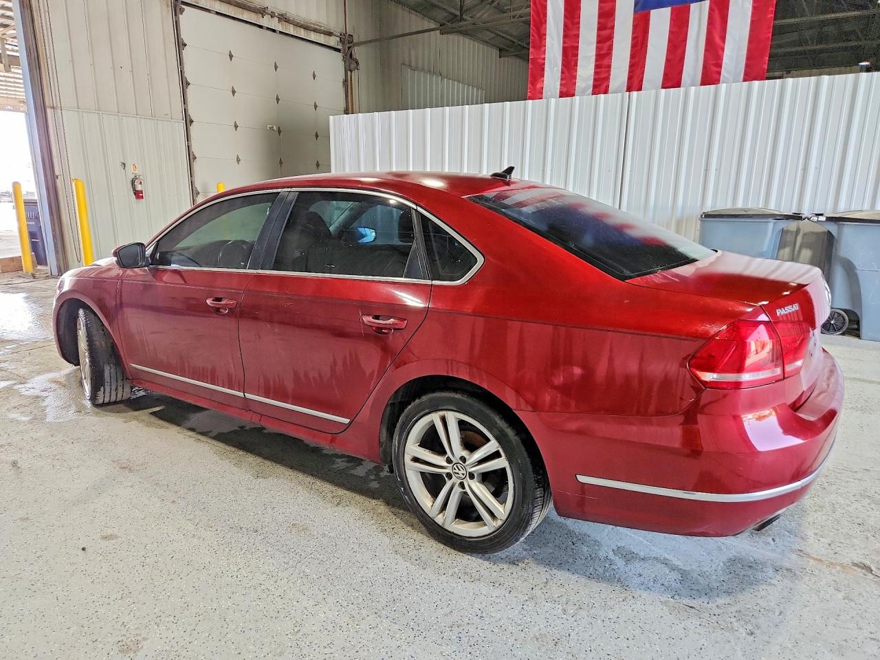 2015 Volkswagen Passat Se Red vin: 1VWBS7A37FC014017