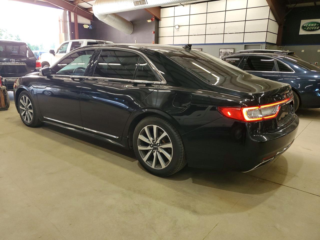 2019 Lincoln Continental Черный vin: 1LN6L9HK3K5611671
