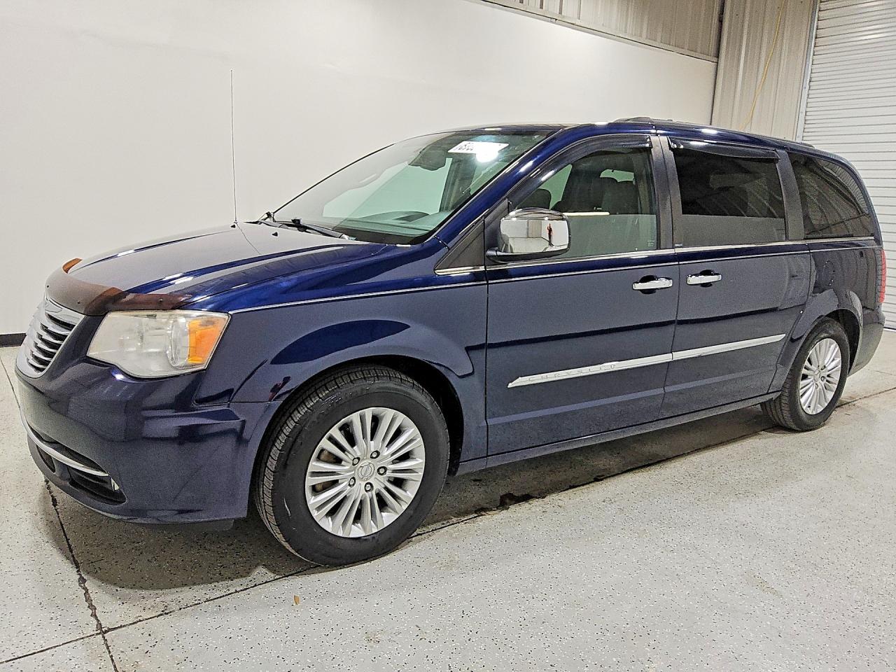 2013 Chrysler Town & Country Touring L Синий vin: 2C4RC1CG4DR681319