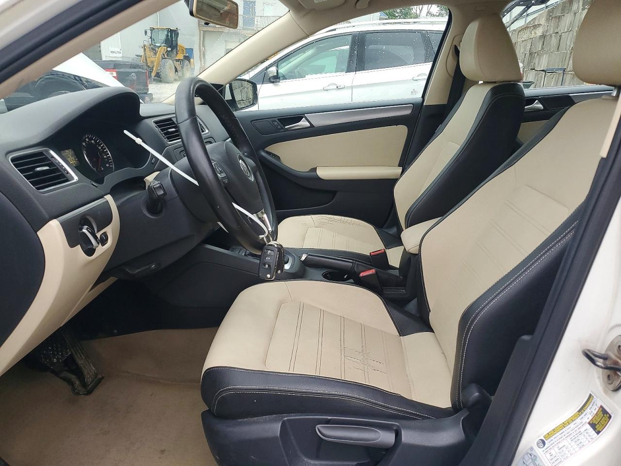 2012 Volkswagen Jetta Sel White vin: 3VWLX7AJ8CM376646