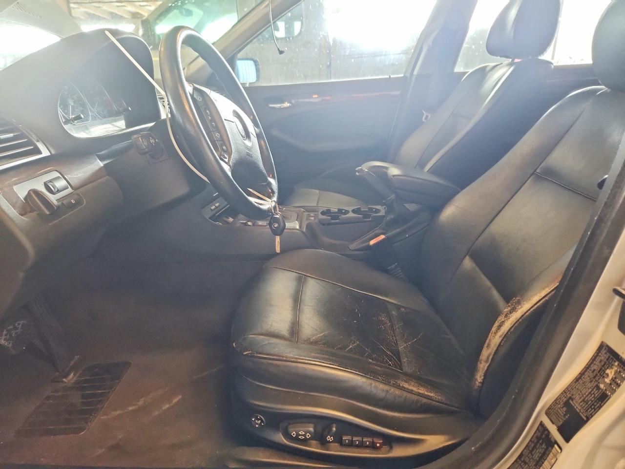 2001 Bmw 330 I Silver vin: WBAAV53411FK46908