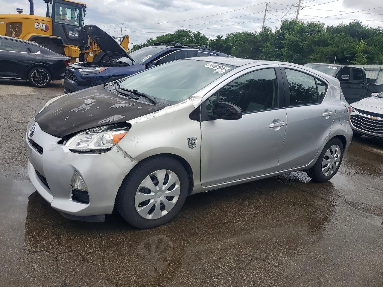 2012 Toyota Prius C Three Серебряный vin: JTDKDTB37C1018872