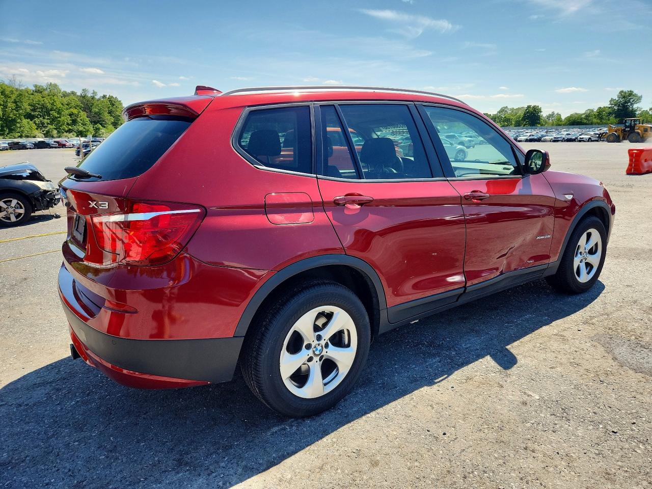 2011 Bmw X3 Xdrive28i Maroon vin: 5UXWX5C57BL704741